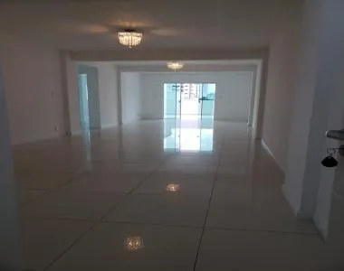 Apartamento com ótima localização Apartamento com ótima localização