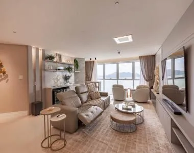 Apartamento 3 suítes, mobiliado e decorado no Centro de BC Apartamento 3 suítes, mobiliado e decorado no Centro de BC