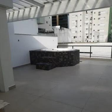 Sobrado com 3 suítes para venda Sobrado com 3 suítes para venda