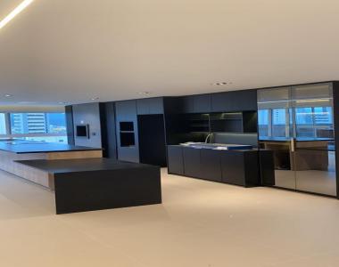 Excelente cobertura duplex com 3 suítes Excelente cobertura duplex com 3 suítes