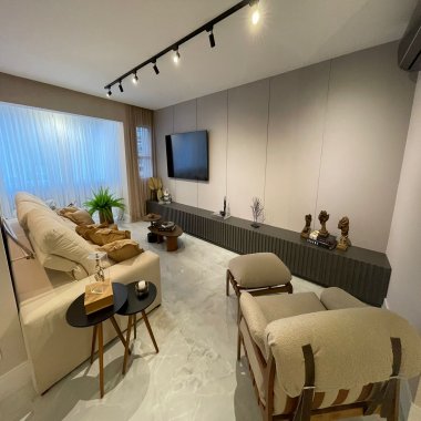 Cobertura mobiliada no centro de Balneário Camboriú Cobertura mobiliada no centro de Balneário Camboriú