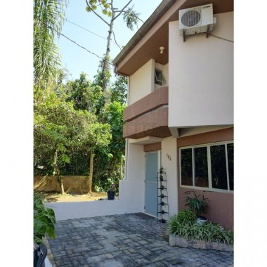 Casa em condominio á venda Casa em condominio á venda