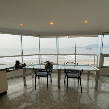 Apartamento 3 suítes para Locação Anual no bairro Centro em Balneário Camboriú Apartamento 3 suítes para Locação Anual no bairro Centro em Balneário Camboriú