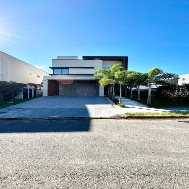 Casa 3 suítes para Venda no bairro Santa Regina em Camboriú Casa 3 suítes para Venda no bairro Santa Regina em Camboriú