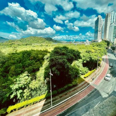 Apartamento com 3 suítes e 2 garagens na Barra Sul Apartamento com 3 suítes e 2 garagens na Barra Sul