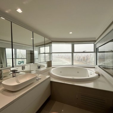 Apartamento 3 suítes para Locação Anual no bairro Barra Norte em Balneário Camboriú Apartamento 3 suítes para Locação Anual no bairro Barra Norte em Balneário Camboriú